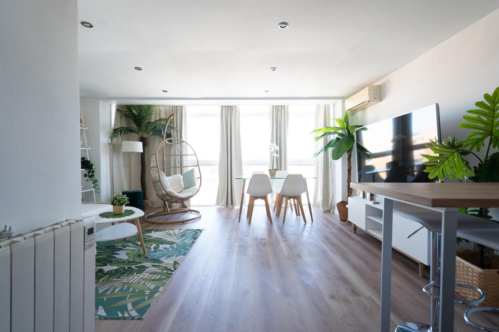 Beach, Restaurants And Views Appartement